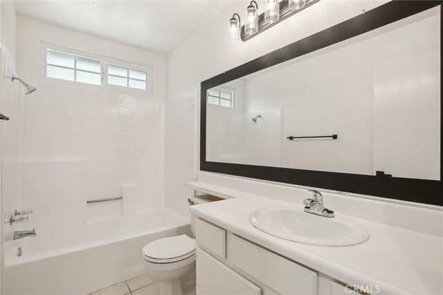 119 Gallery Way, Tustin, CA 92782 - full bath featuring toilet, shower / bath combination, vanity, and plenty of natural light
