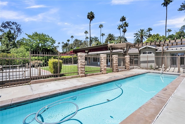 2886 Mcallister St, Riverside, CA 92503 - view of pool