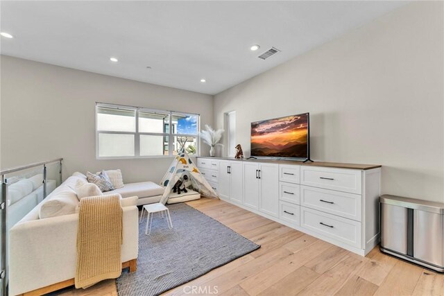 20537 W Overlook Ct, Porter Ranch, CA 91326 - living room featuring light wood-style floors and recessed lighting