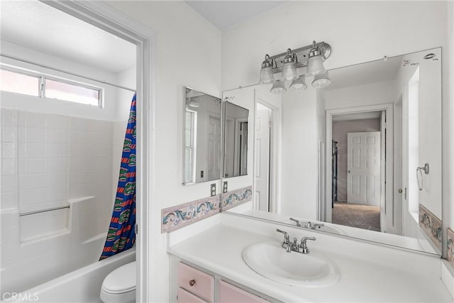1337 Lloyd Pl, Lompoc, CA 93436 - full bathroom with toilet, vanity, and shower / bath combination with curtain