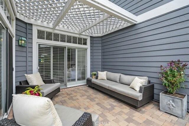 3510 Lilac Ave Unit 13, Corona Del Mar, CA 92625 - view of patio featuring a pergola and outdoor lounge area