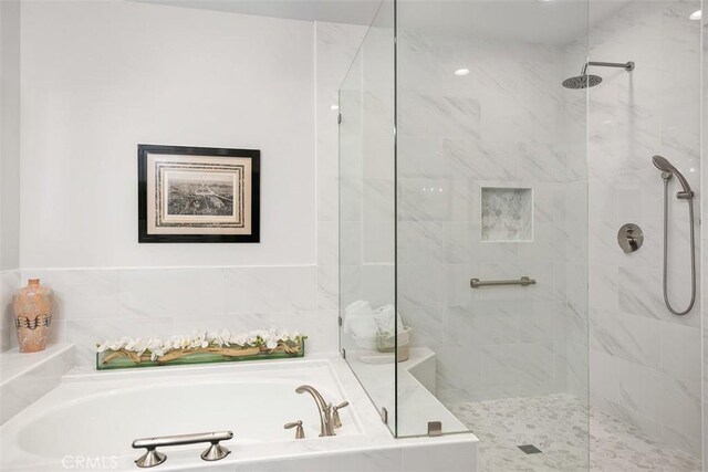 3510 Lilac Ave Unit 13, Corona Del Mar, CA 92625 - bathroom with a bath and tiled shower