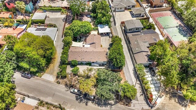 22960 Crespi St, Woodland Hills, CA 91364 - photo 11