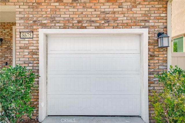 8675 Bay Laurel St, Chino, CA 91708 - view of garage