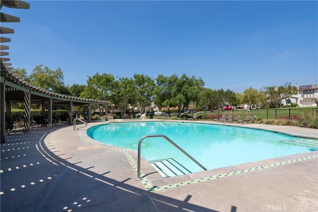 15530 New Park Ter, San Diego, CA 92127 - community pool with a pergola and a patio area