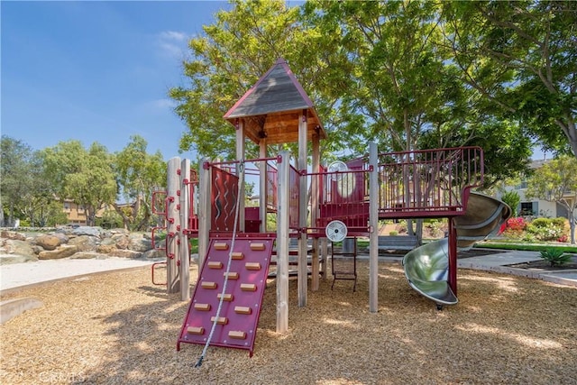 15530 New Park Ter, San Diego, CA 92127 - view of community play area