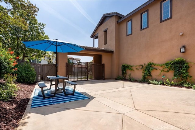 15530 New Park Ter, San Diego, CA 92127 - view of patio / terrace featuring a gate
