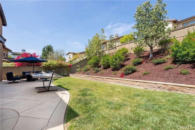 15530 New Park Ter, San Diego, CA 92127 - view of yard with a patio
