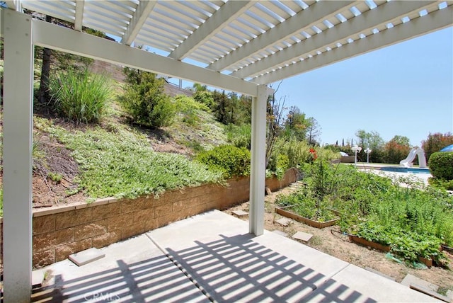 12949 Pinewood Ln, Yucaipa, CA 92399 - view of patio with an outdoor pool and a pergola
