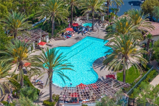 323 La Ventana Dr, Brea, CA 92823 - community pool with a patio