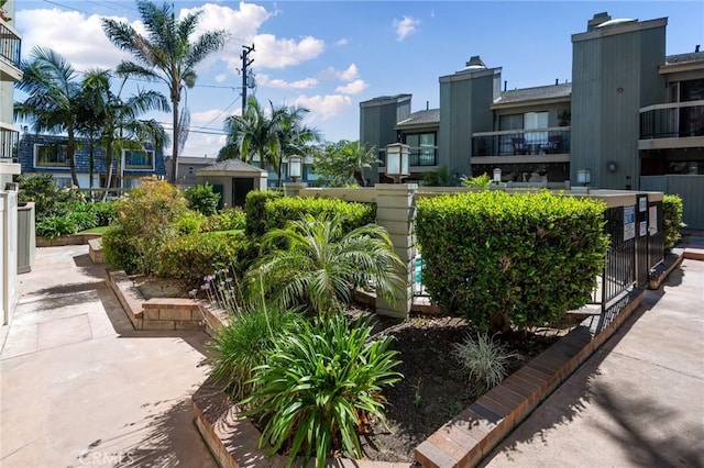 2601 E 19th St Unit 30, Signal Hill, CA 90755 - view of surrounding community