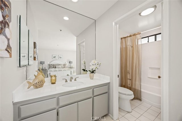 32 N 4th St Unit B, Alhambra, CA 91801 - bathroom with toilet, vanity, shower / bath combo with shower curtain, tile patterned flooring, and recessed lighting