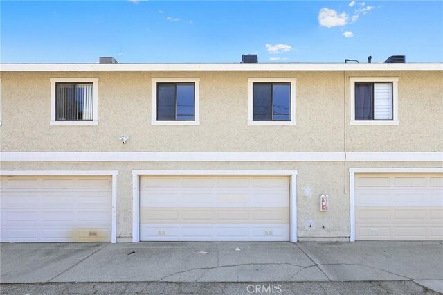 32 N 4th St Unit B, Alhambra, CA 91801 - rear view of property with stucco siding