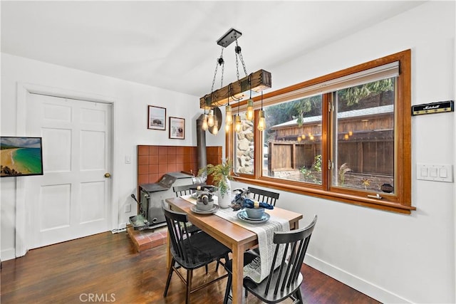 31342 Silverado Canyon Rd, Silverado Canyon, CA 92676 - dining space featuring dark wood-style flooring and baseboards