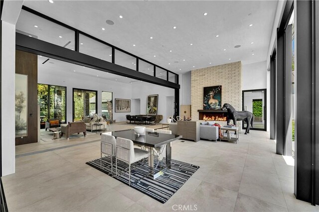 25057 Lewis And Clark Rd, Hidden Hills, CA 91302 - building lobby with a towering ceiling and recessed lighting