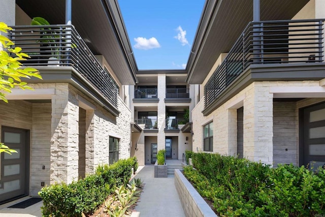 2896 Via Alta Pl, San Diego, CA 92108 - view of community