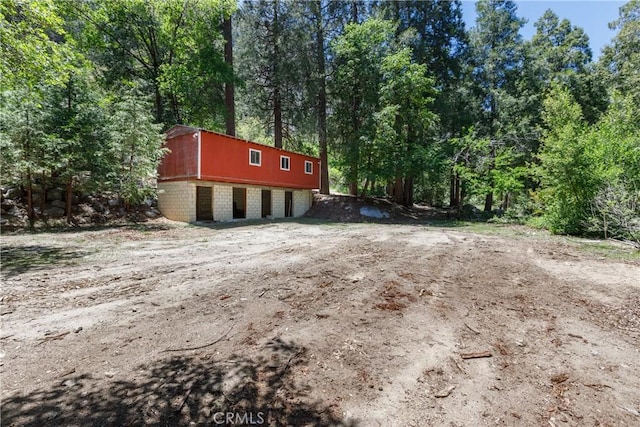 9091 Mountain View Dr, Forest Falls, CA 92339 - view of side of home