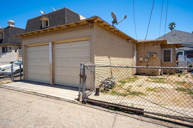 557 S E St, Oxnard, CA 93030
