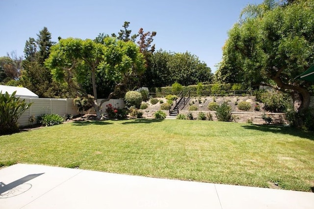 11 Jasmine Creek Ln, Laguna Hills, CA 92653 - view of yard