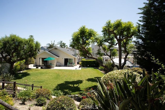 11 Jasmine Creek Ln, Laguna Hills, CA 92653 - view of yard with a patio