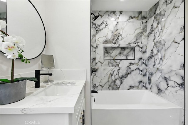12632 Halcourt Ave, Norwalk, CA 90650 - full bath with vanity and shower / bathtub combination