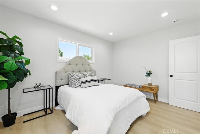 12632 Halcourt Ave, Norwalk, CA 90650 - bedroom featuring light wood-style floors, baseboards, and recessed lighting