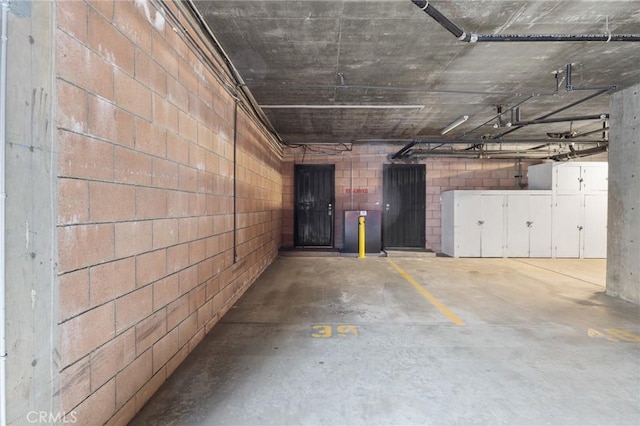 1222 N Olive Dr Unit 409, West Hollywood, CA 90069 - view of parking deck