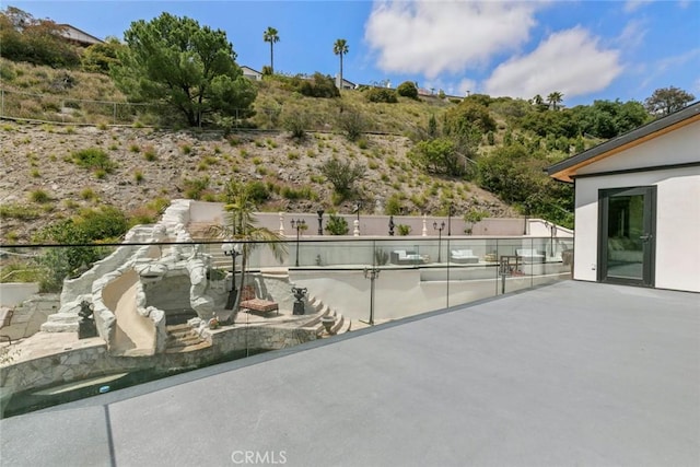 2223 Flintridge Dr, Glendale, CA 91206 - balcony with a patio