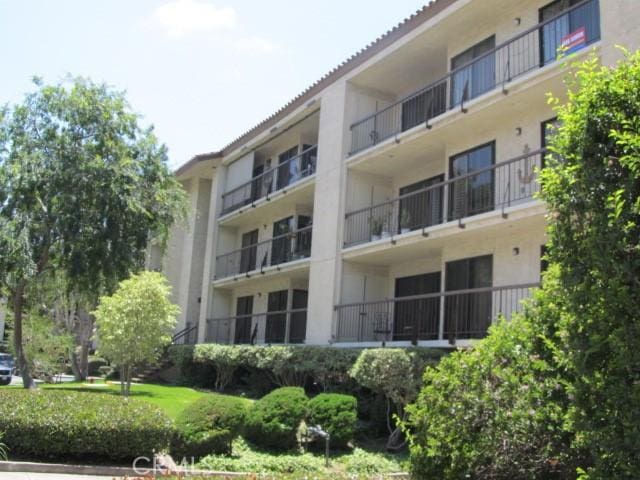 13601 Del Monte Dr Unit M17-46A, Seal Beach, CA 90740 - view of apartment building / complex