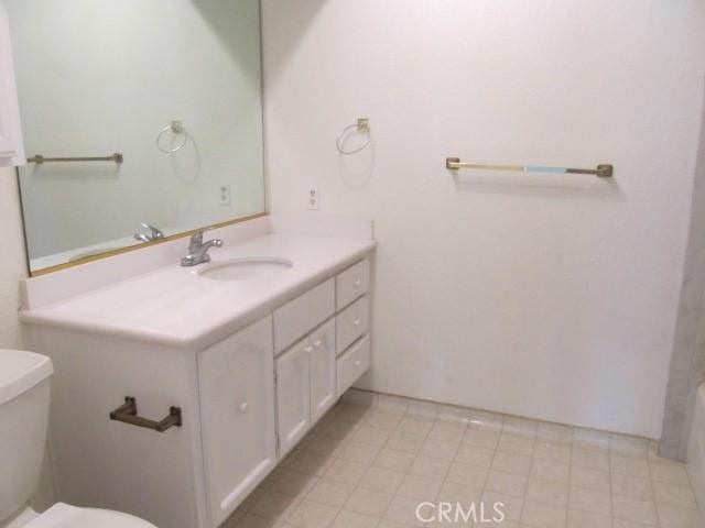 13601 Del Monte Dr Unit M17-46A, Seal Beach, CA 90740 - full bath featuring toilet and vanity