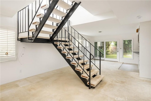 390 Peralta Ave, Long Beach, CA 90803 - stairway featuring carpet floors