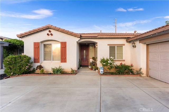 39202 Nicole Dr, Palmdale, CA 93551 - mediterranean / spanish home with stucco siding, a tile roof, and concrete driveway