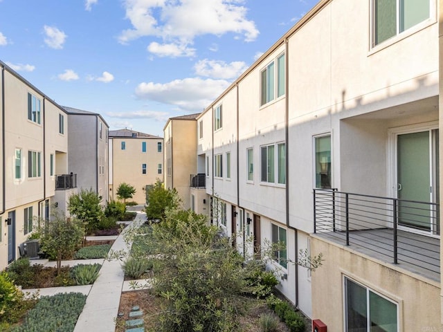 5485 Seacliff Pl Unit 106, San Diego, CA 92154 - surrounding community with a residential view