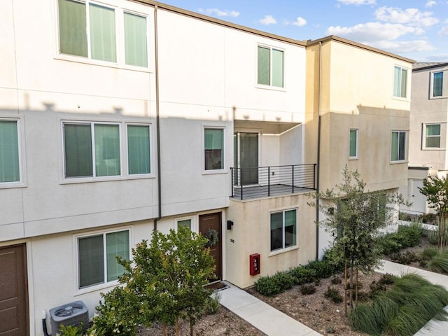 5485 Seacliff Pl Unit 106, San Diego, CA 92154 - view of building exterior featuring central AC