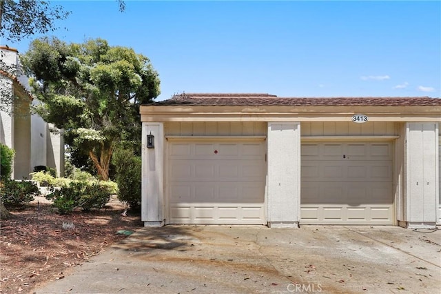 3413 Punta Alta Unit A, Laguna Woods, CA 92637 - view of garage