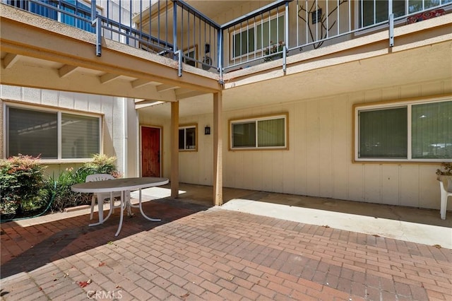 3413 Punta Alta Unit A, Laguna Woods, CA 92637 - view of patio featuring a balcony