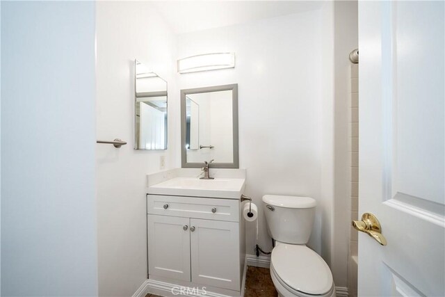 10894 Olinda St Unit 116, Sun Valley, CA 91352 - full bathroom with toilet, vanity, and baseboards