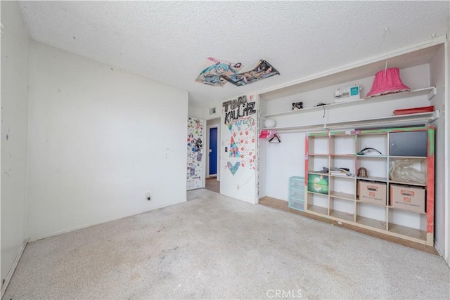 17915 Los Vasos St, Fountain Valley, CA 92708 - unfurnished room with carpet floors and a textured ceiling