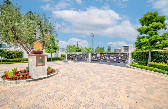 9213 Sunshine Pl, Downey, CA 90240 - view of gate