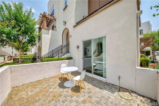 9213 Sunshine Pl, Downey, CA 90240 - view of patio / terrace