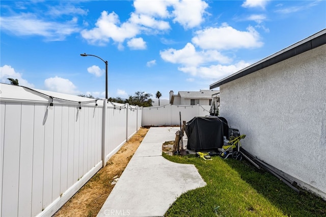 1138 Millstream Ln, Corona, CA 92878 - view of yard