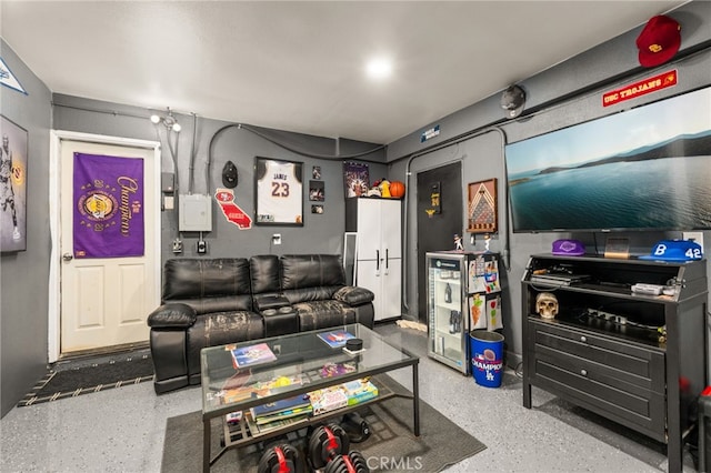 1138 Millstream Ln, Corona, CA 92878 - living area with speckled floor