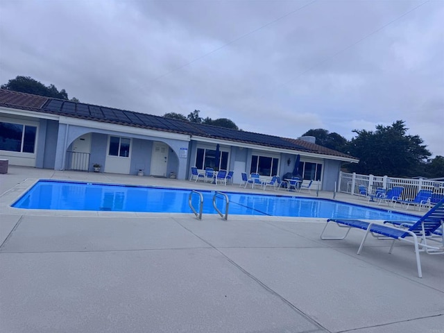 3542 Pear Blossom Cir, Oceanside, CA 92057 - community pool featuring a patio area