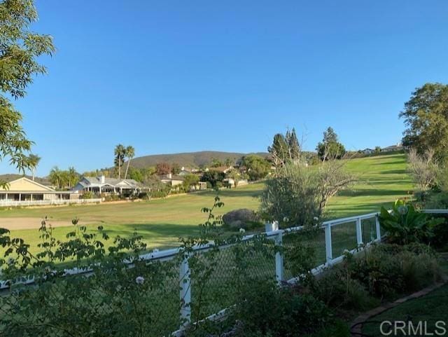 1051 La Reina, San Marcos, CA 92078 - surrounding community featuring view of golf course