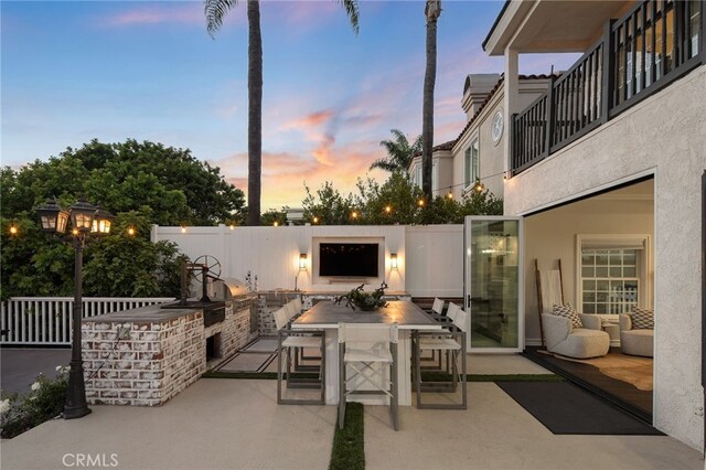5 Hillsborough, Newport Beach, CA 92660 - photo 30