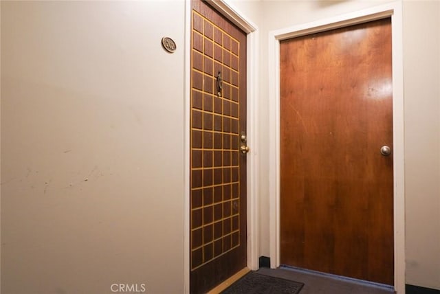 570 W Stocker St Unit 202, Glendale, CA 91202 - view of entryway