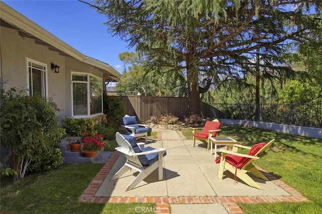 7235 Estepa Dr, Tujunga, CA 91042 - view of patio