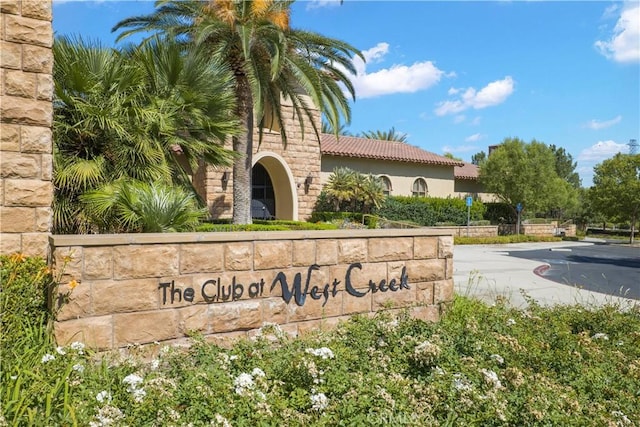 29015 Ridgecrest Ct, Valencia, CA 91354 - view of community / neighborhood sign