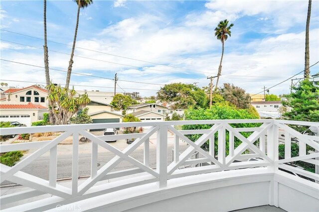 2001 Oak Ave, Manhattan Beach, CA 90266 - gate featuring a residential view