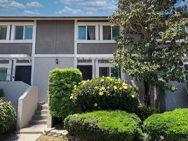 1466 15th St, Imperial Beach, CA 91932 - townhome / multi-family property featuring stucco siding